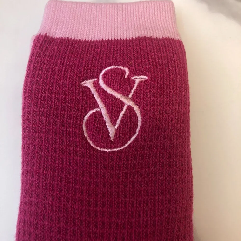 Victoria's Secret Cozy Slipper Socks Brand New Color Pink